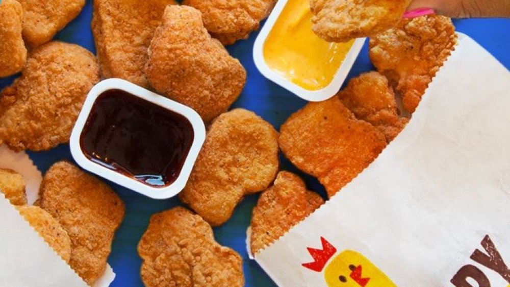 cách om gà sau khi đi đá về